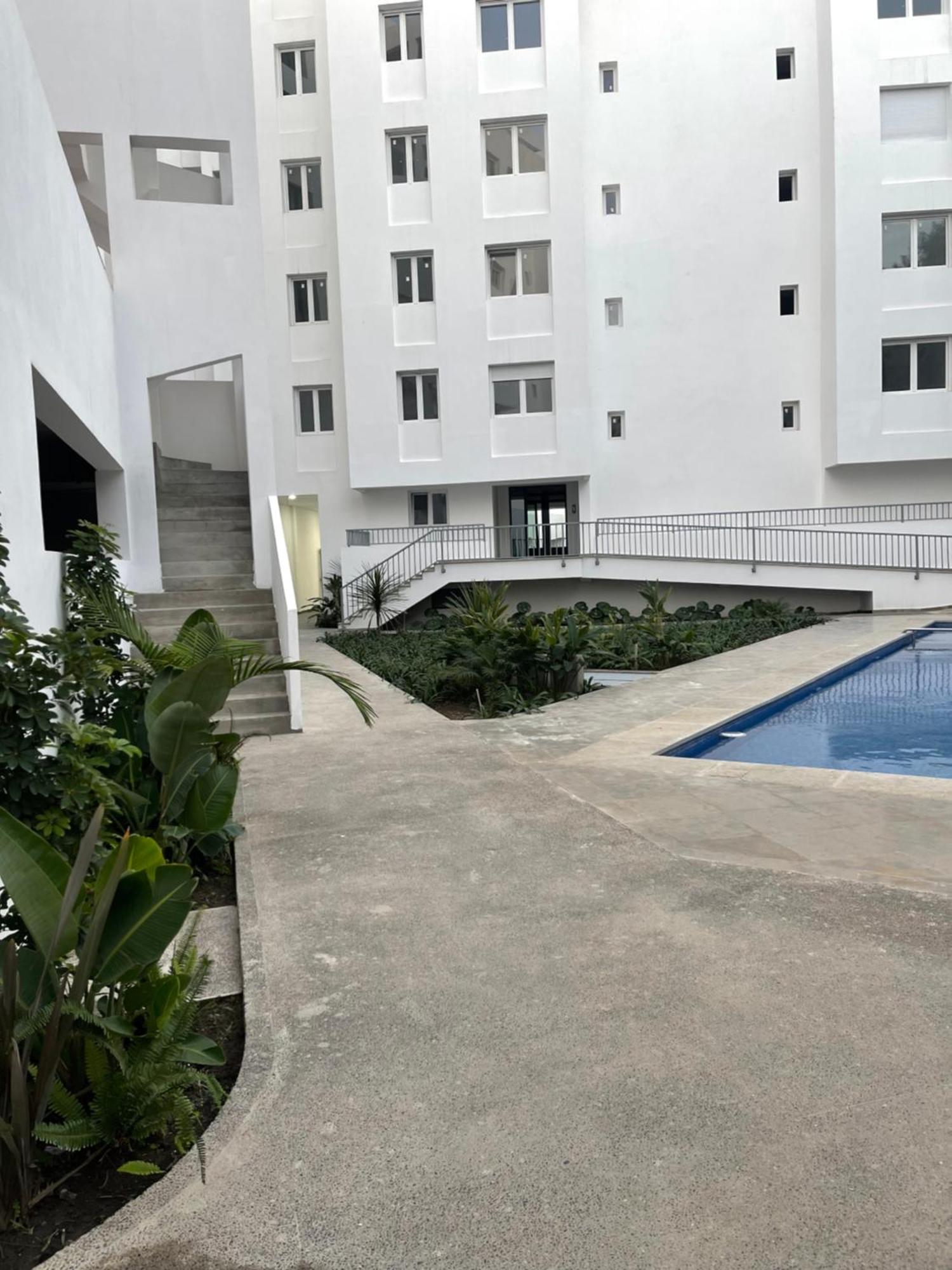 Standing Piscine Et Parking Prive Apartment *