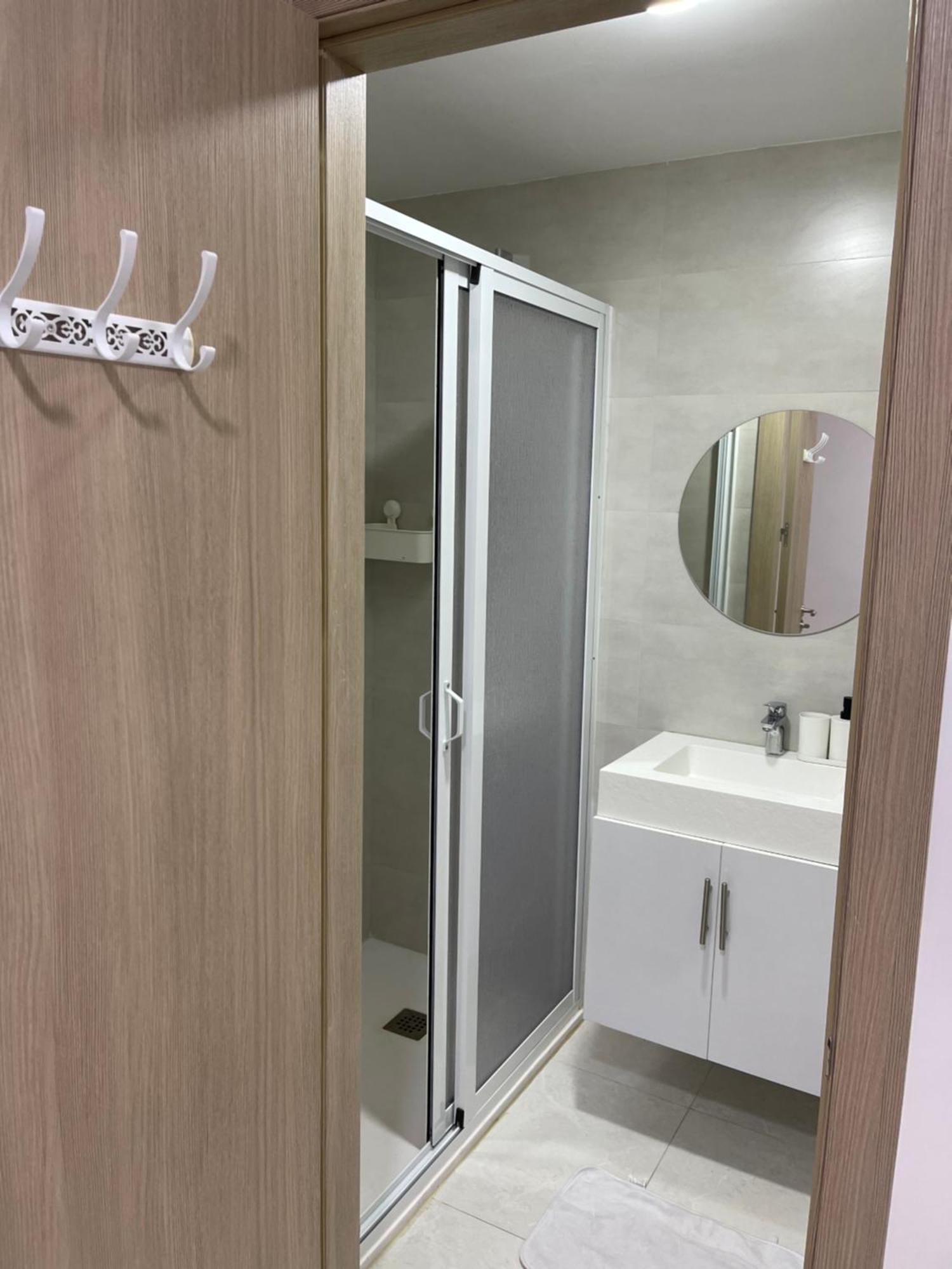 Apartment Standing Piscine Et Parking Prive