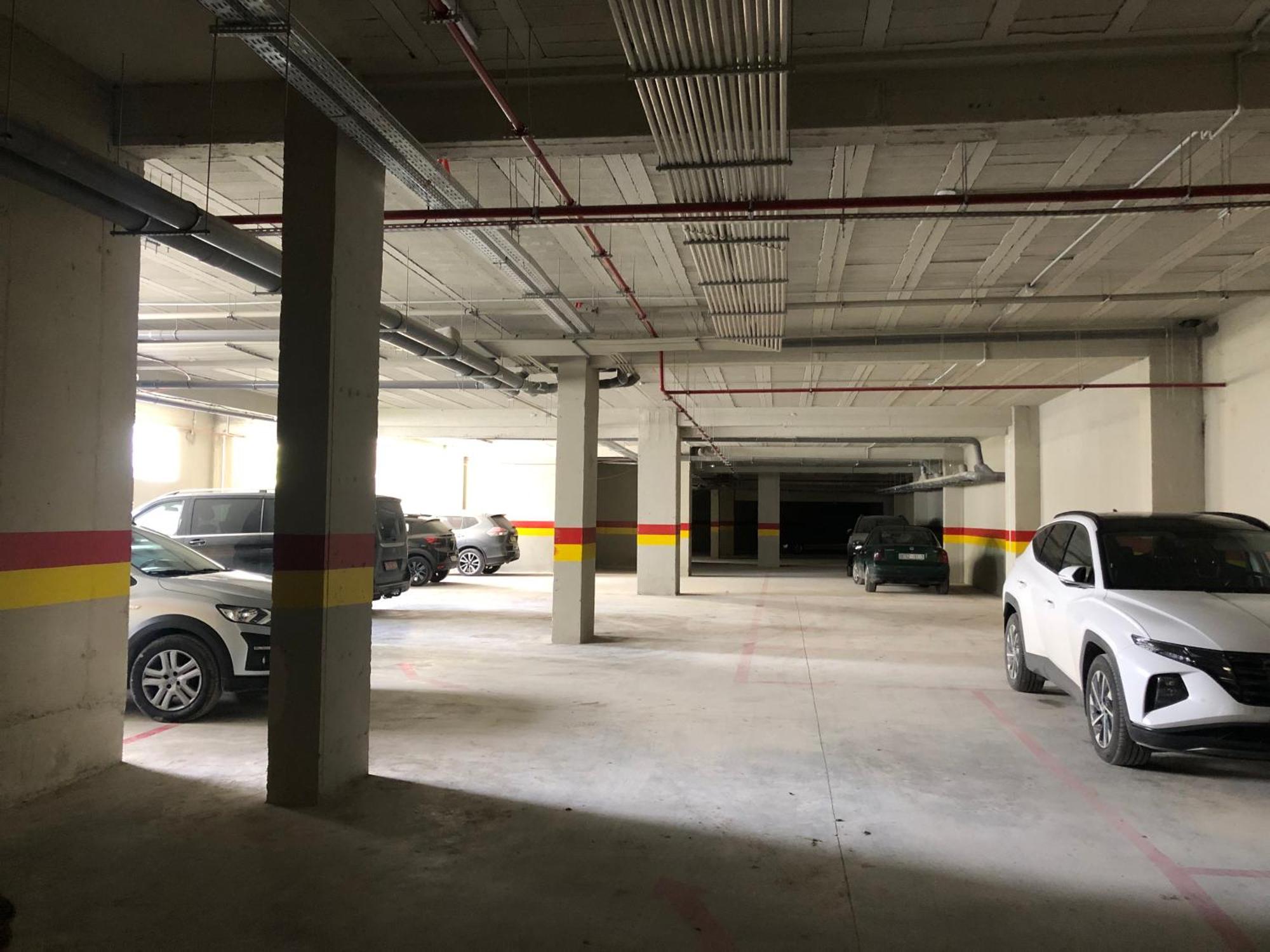 Apartment Standing Piscine Et Parking Prive *